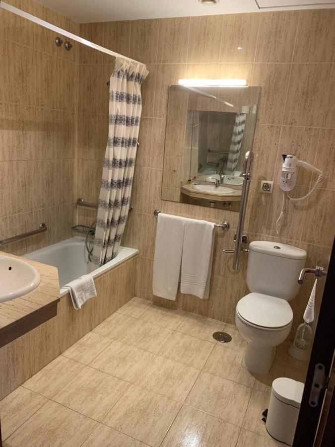 Hotel Barreiro Leira Extérieur photo
