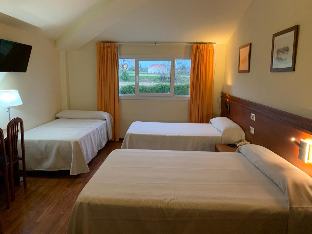 Hotel Barreiro Leira Extérieur photo